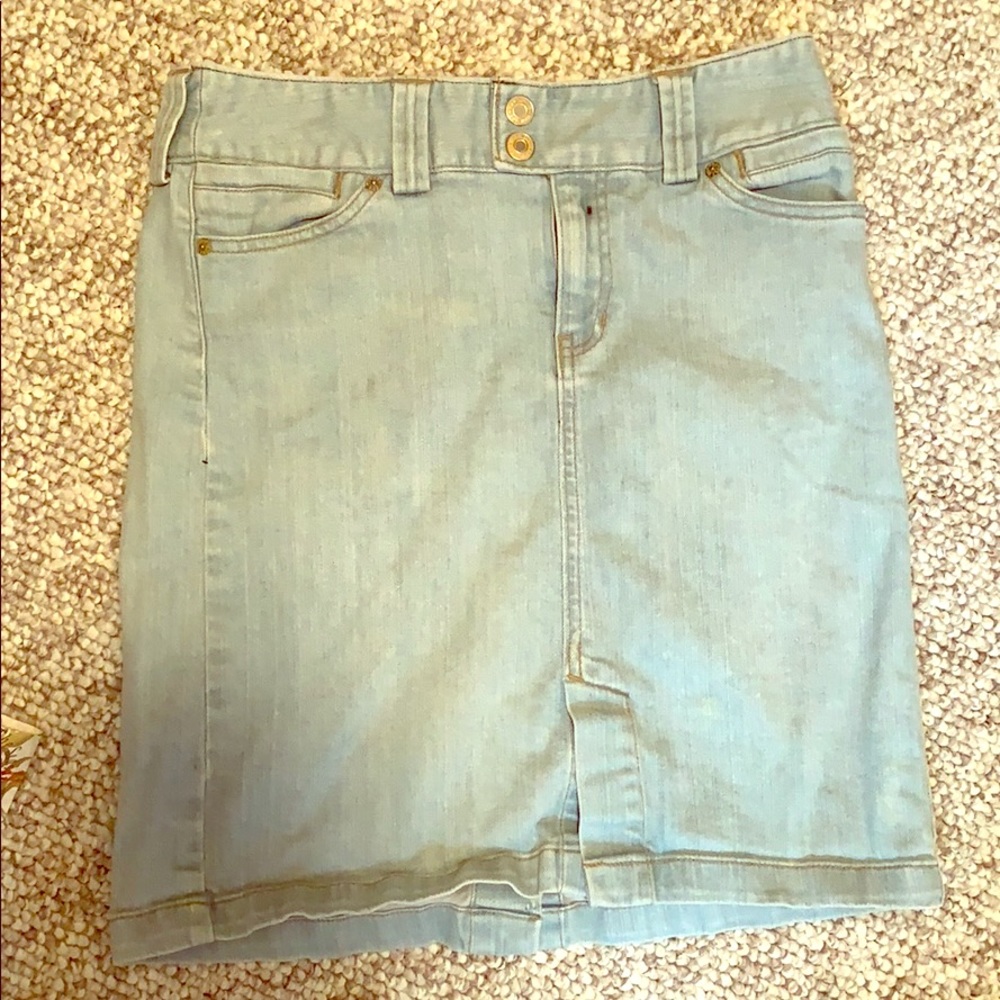Gap denim skirt size 4